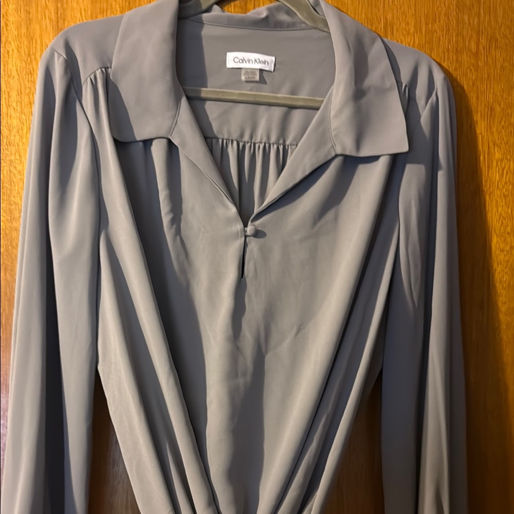 Calvin Klein Light Gray Draped Top XL